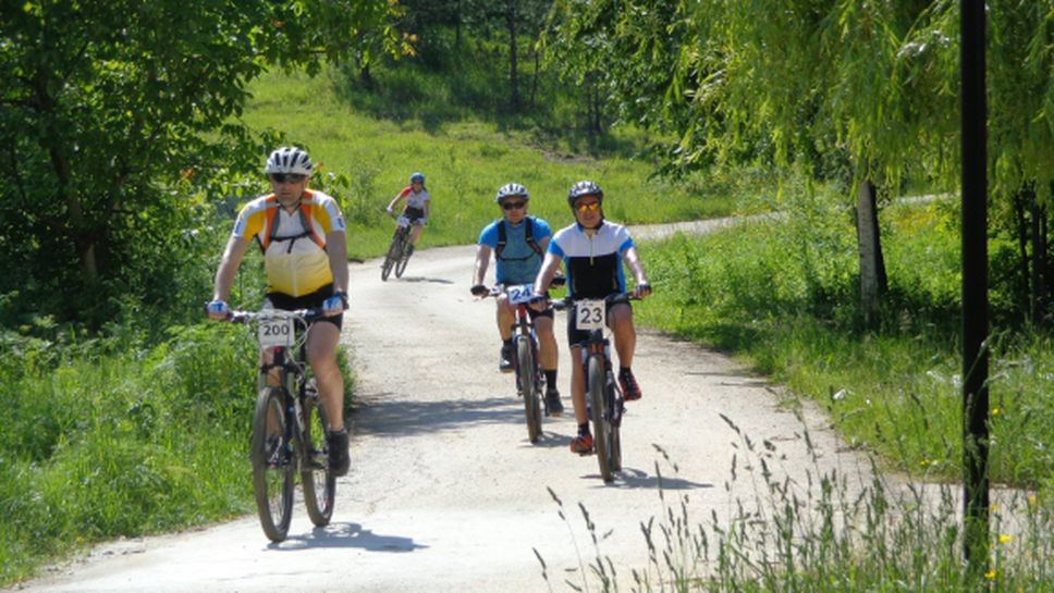 Априлци прие колоездачи за "Байканджии 2016"