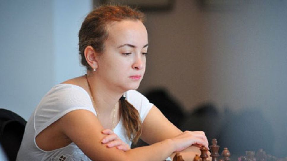 Антоанета Стефанова остана начело след втория ден на ЕП по ускорен шахмат