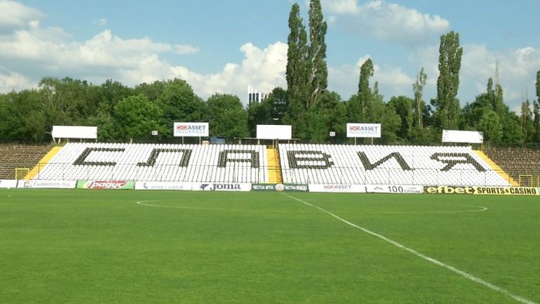 Славия започна подготовка с двама футболисти в пробен период