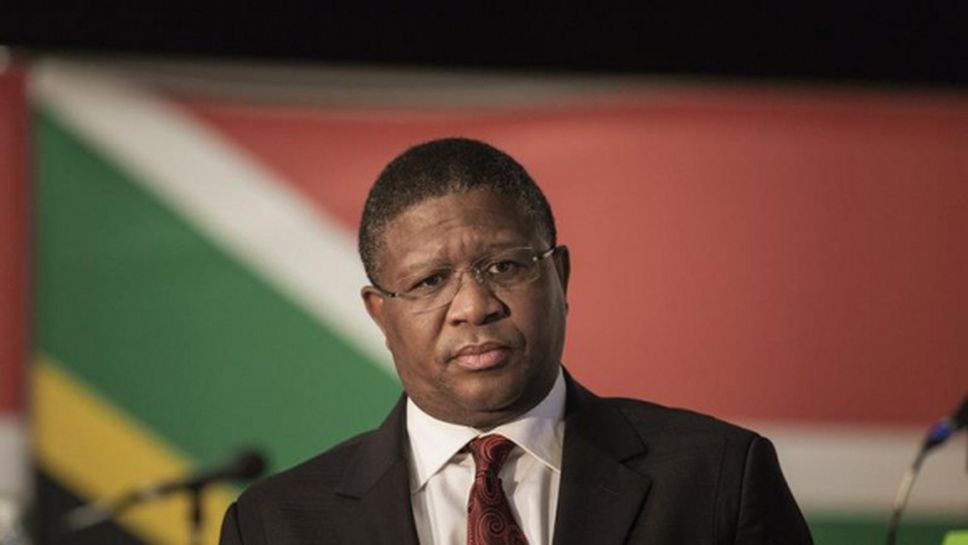 В Южна Африка отново отрекоха за раздаването на подкупи