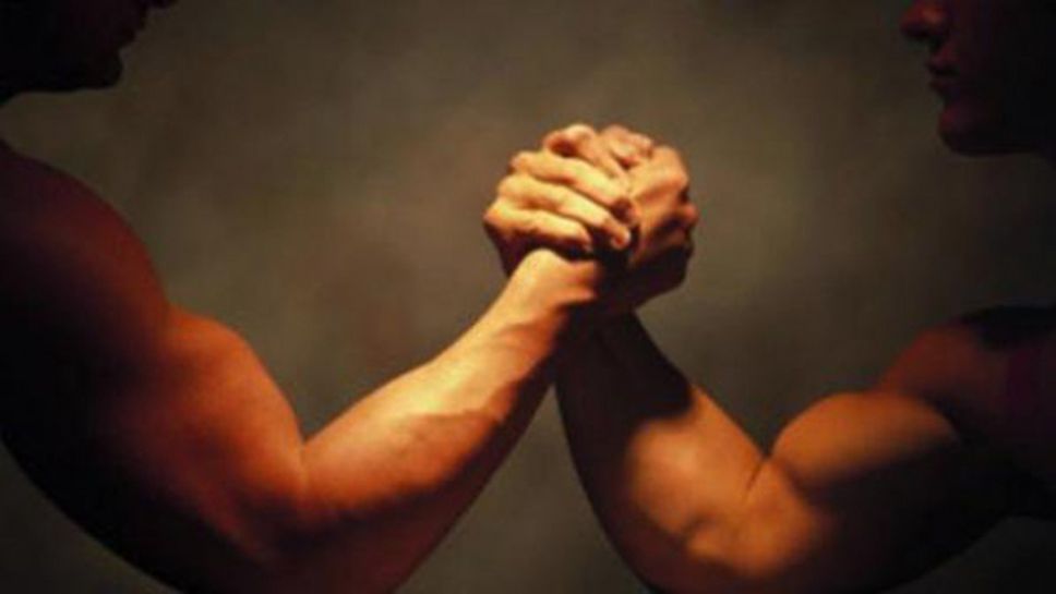 З златни, 3 сребърни и 1 бронзов медал за България на европейското по канадска борба