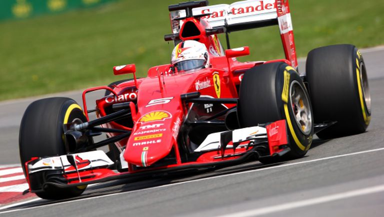 Фетел се надява на победа с новия двигател на Ферари