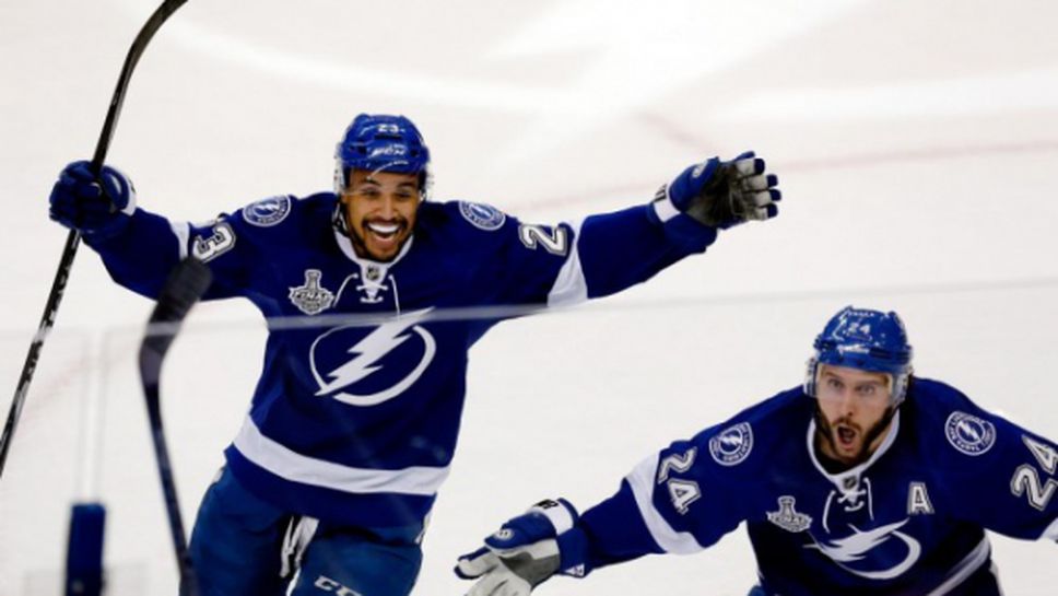 Тампа Бей измъкна победата и изравни серията срещу Чикаго