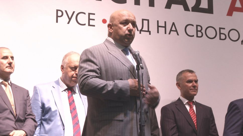 „Булстрад Арена“ ще има пълна подкрепа от министерството, обеща Кралев
