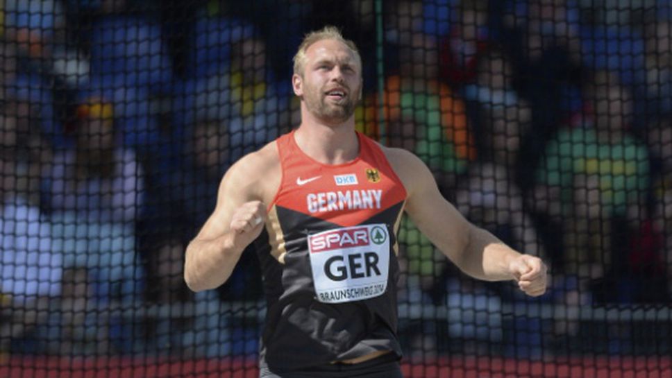 Роберт Хартинг се завръща в Берлин