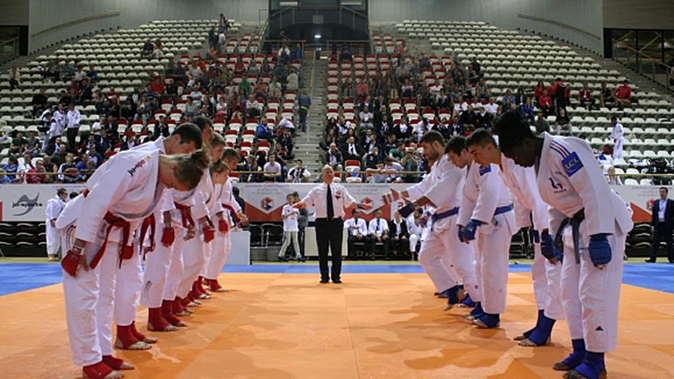 България на косъм от почетната стълбичка на Европейското първенство по Джу Джицу в Холандия