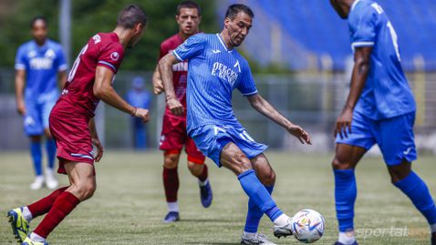  В Левски треперят за Попето 