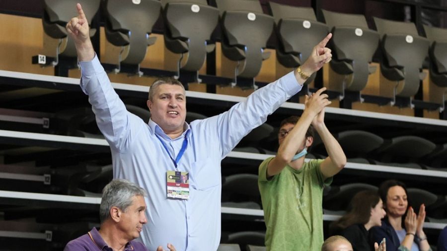 Любо Ганев не спа цяла нощ и възкликна: Само така ви искам!