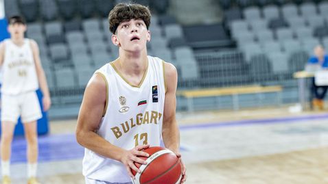  Отборът на България U18 потегля към Белград 