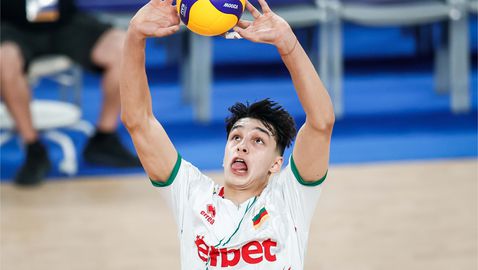 Ето колко отбора са отправили оферти към Симеон Николов