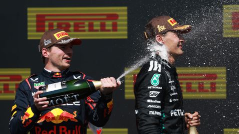 Джордж Ръсел не се обижда от спекулациите, свързващи Верстапен и Мерцедес