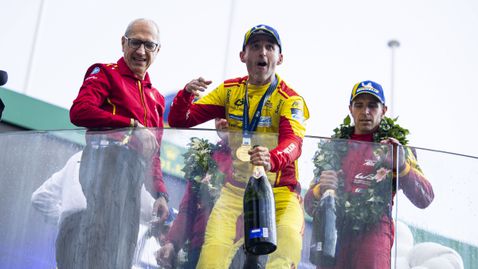 Фернандо Алонсо: Кубица е легенда на нашия спорт