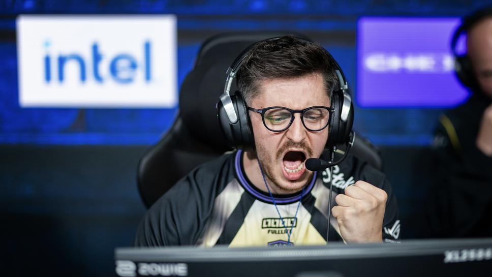 Дан "apEX" Мадасклер apEX продължава да пише историята на Counter-Strike с феноменален рекорд