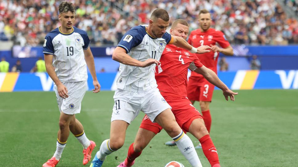 На полувремето: Швейцария 0:0 Босна и Херцеговина (гледайте тук)