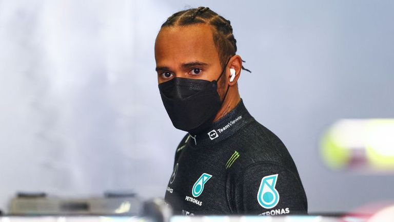 Люис Хамилтън получи нова задвижваща система за първото състезание след