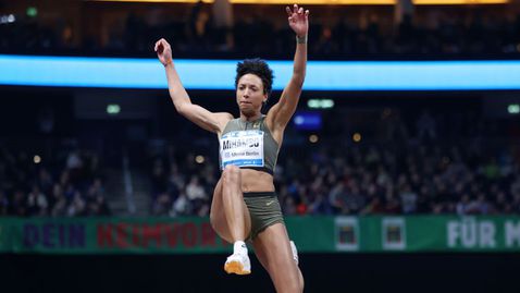 Олимпийската шампионка в скок на дължина Малайка Михамбо ще пропусне Световното