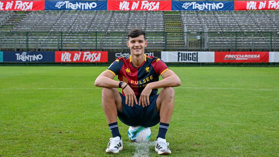 Интер отново преотстъпи братята Карбони