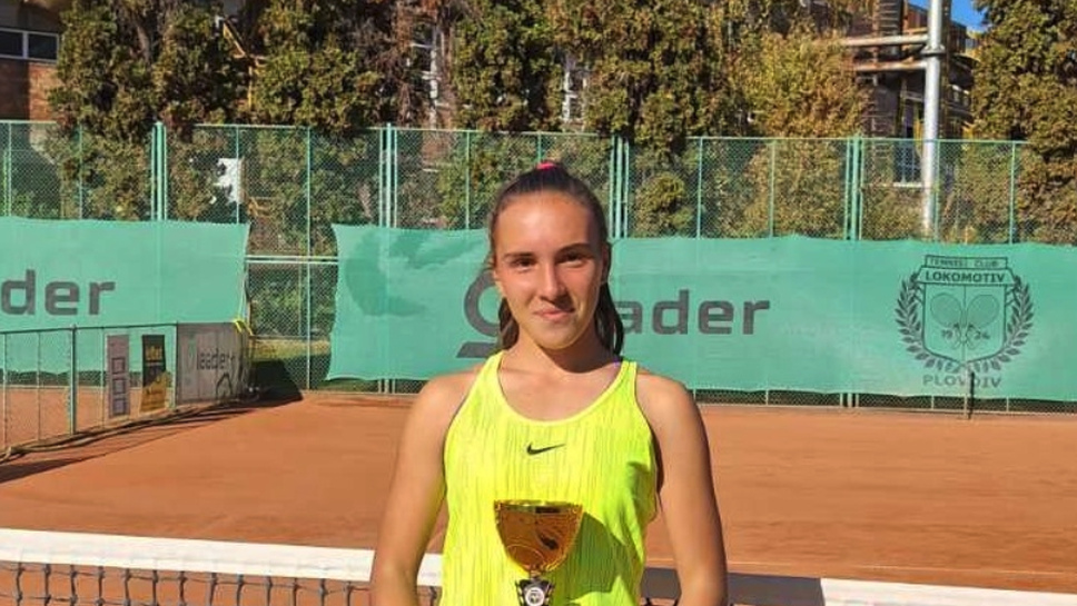 Андрея Глушкова се класира финала на турнир от ITF в Гърция