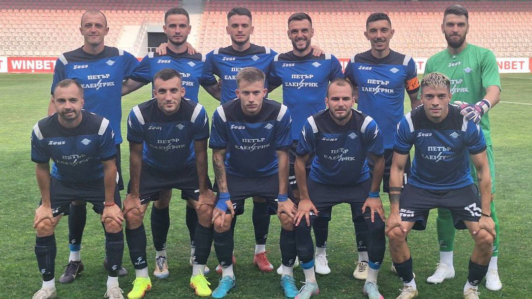 "Шоколадите" се разделиха с титулярния си вратар