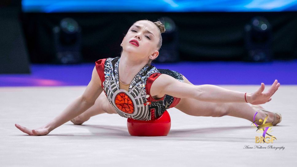 Стилияна Николова е временно втора на Световната купа в Милано