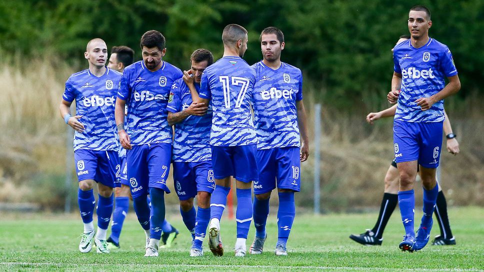 ОФК Костинброд е вторият най добър новак във всички групи