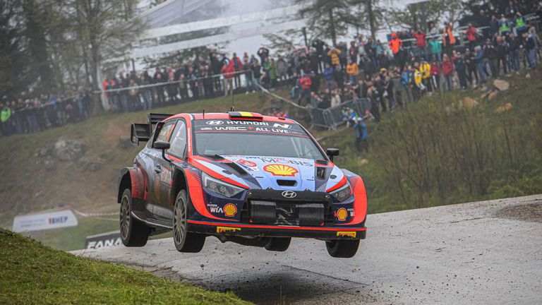 Сезон 2022 в Световния рали шампионат WRC стартира много трудно