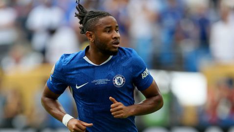  Милан и Челси се схванаха за Нкунку 