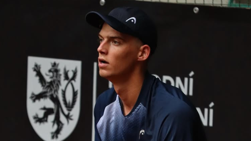 Нестеров започна с успех в квалификациите в Гърция