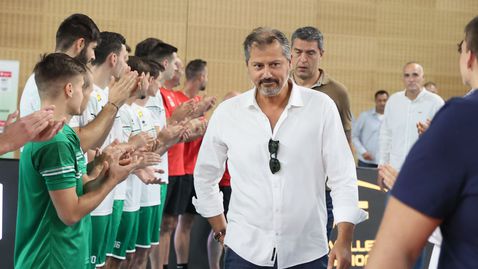 Николай Иванов за волейболистите: Не всичко е черно и трагично, такъв е периодът