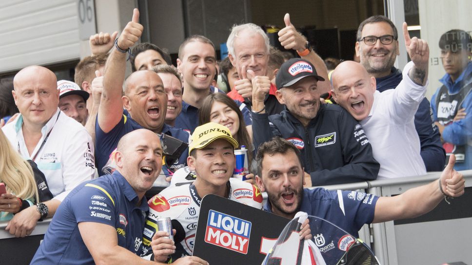 Двама механици от Moto3 със сериозни наказания след квалификацията в Арагон