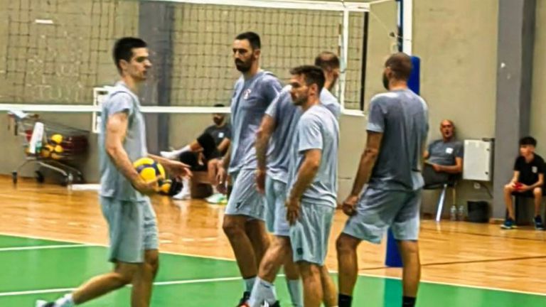 Мъжкият отбор на Дея спорт Бургас отбеляза старт на контролите