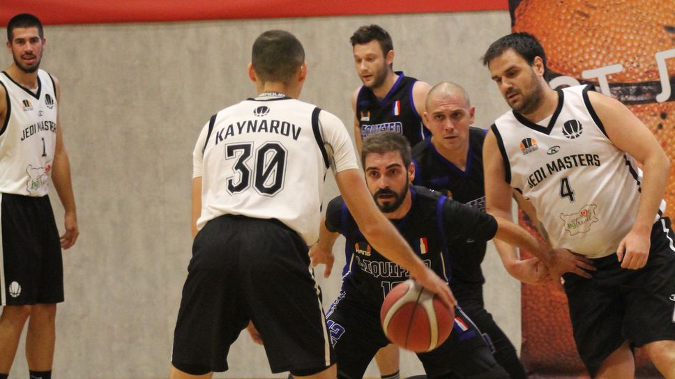 Кайнаров спази традицията и отново изнесе рецитал в началото на сезона в НАЛБ