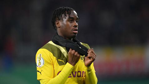 Видеоигри с Белингам помогнали на новия английски талант на Борусия Дортмунд