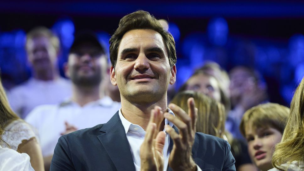 Швейцарската легенда Роджър Федерер поигра тенис с деца които бяха