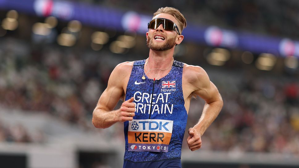 Контузия в прасеца попречи на Кър да защити световната си титла