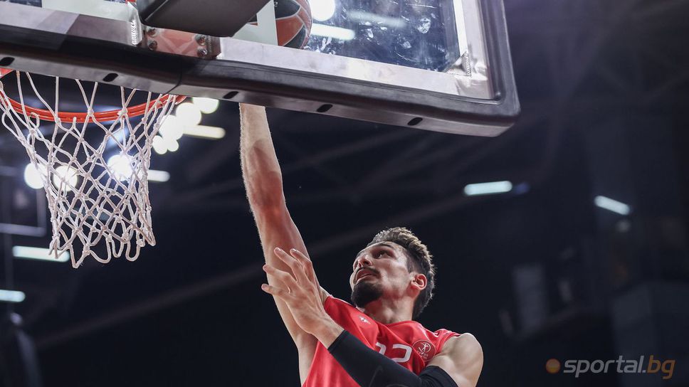 Апоел Тел Авив изпрати Боби Младенов в друг отбор