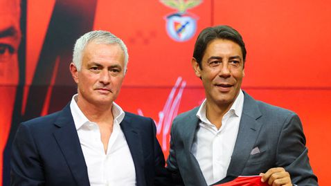 Бенфика и Моуриньо обявиха договора, но има тънка подробност