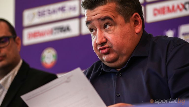 Президентът на Професионалната футболна лига Атанас Караиванов заяви че до