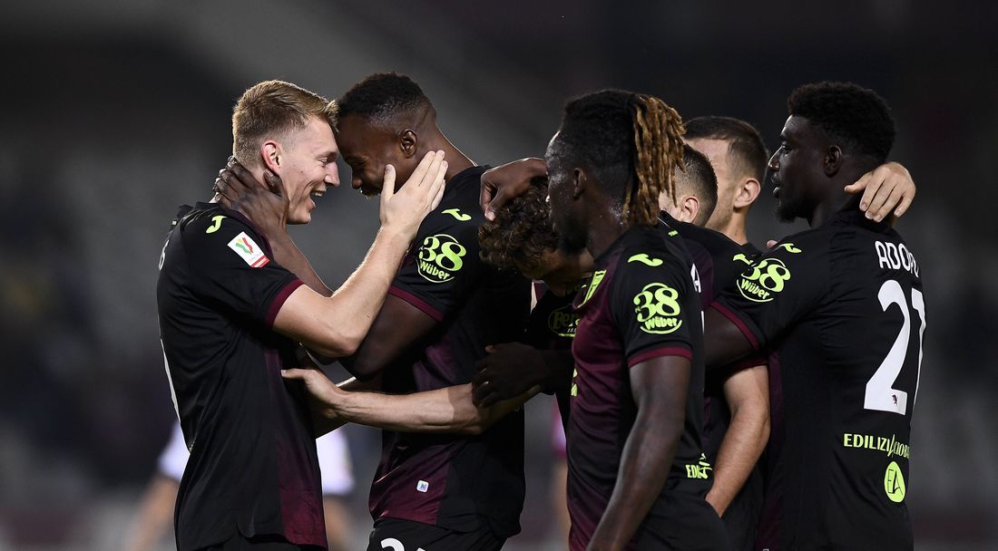 Категорична победа прати Торино в следващата фаза за Купата на Италия