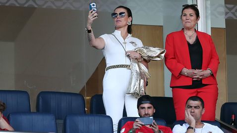  Сестрата на Кристиано за треньорска промяна на Тен Хаг: Вече е късно 