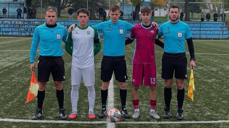 Септември пречупи Национал и продължава да е водач в Елитната група до 18 години