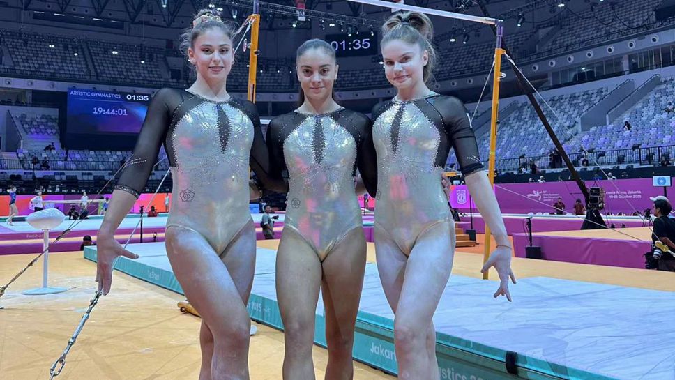 Жените с добра подиум тренировка преди Световното