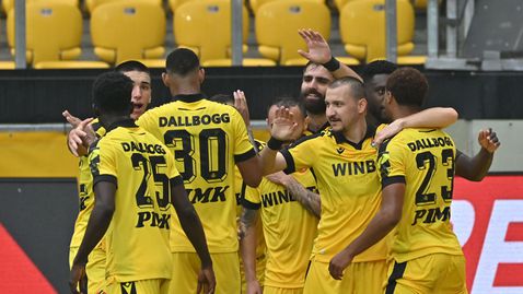 Ботев (Пловдив) с допитване до феновете