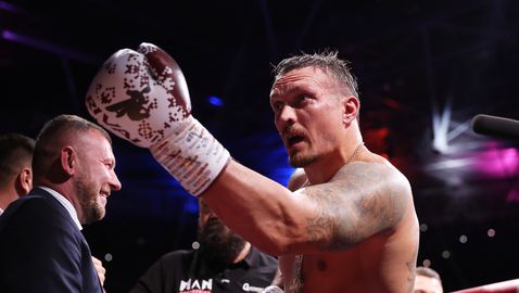  Усик отхвърли борба с Итаума и уточни докога ще е деен 