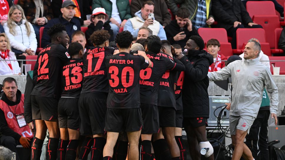 Леверкузен продължава с успехите след смяната на Тен Хаг