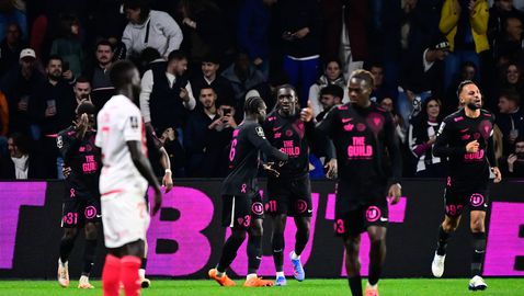 Монако продължи с грешките и при новия треньор