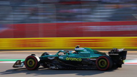 Астън Мартин ще пропусне първите тестове за 2026?