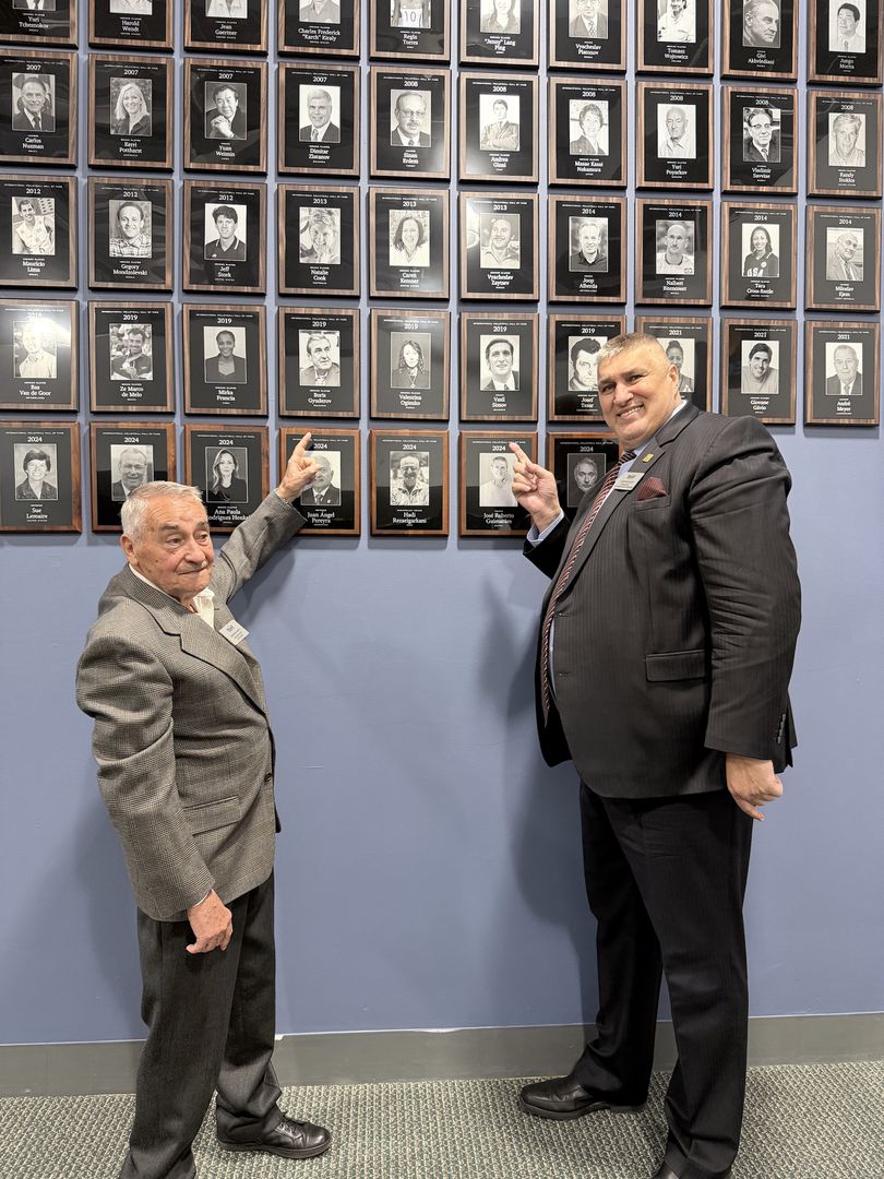 Димитър Каров с огромно признание от Залата на славата