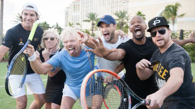 Григор разпуска с Лолита на острова на милиардера Ричард Брансън