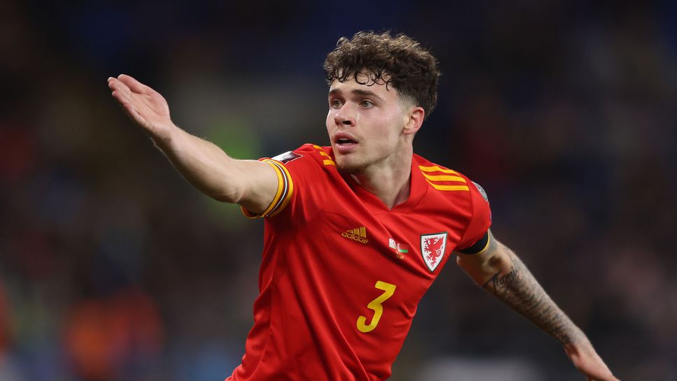 Неко Уилямс: Тренировките с Мане и Салах правят всеки защитник по-добър